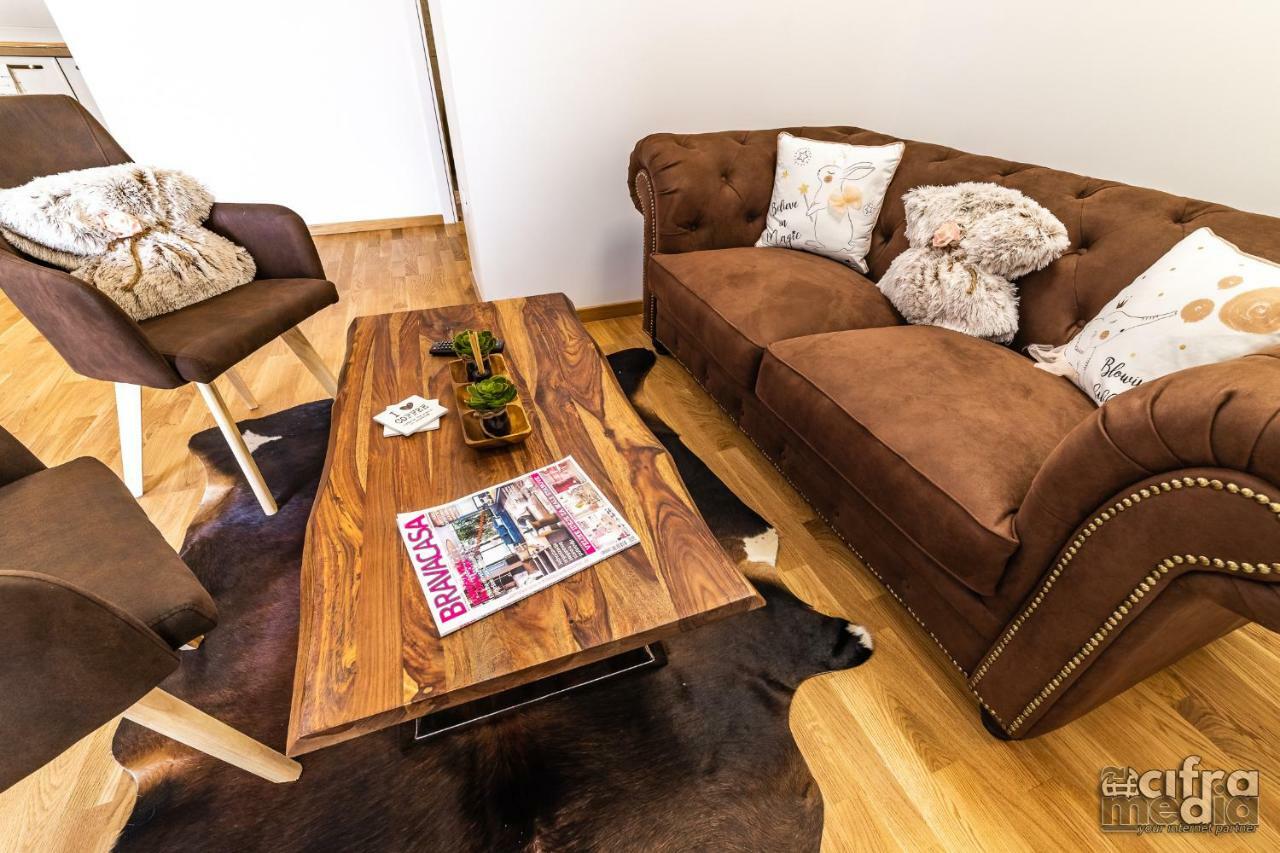 Apartmani Alexandar15 Novi Sad Buitenkant foto